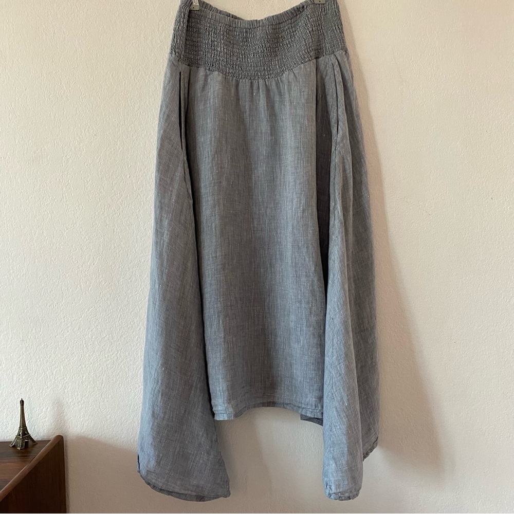 EILEEN FISHER | 100% Linen Smocked Maxi Skirt
